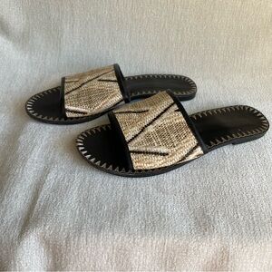 Woven Black and Tan Slide Sandals